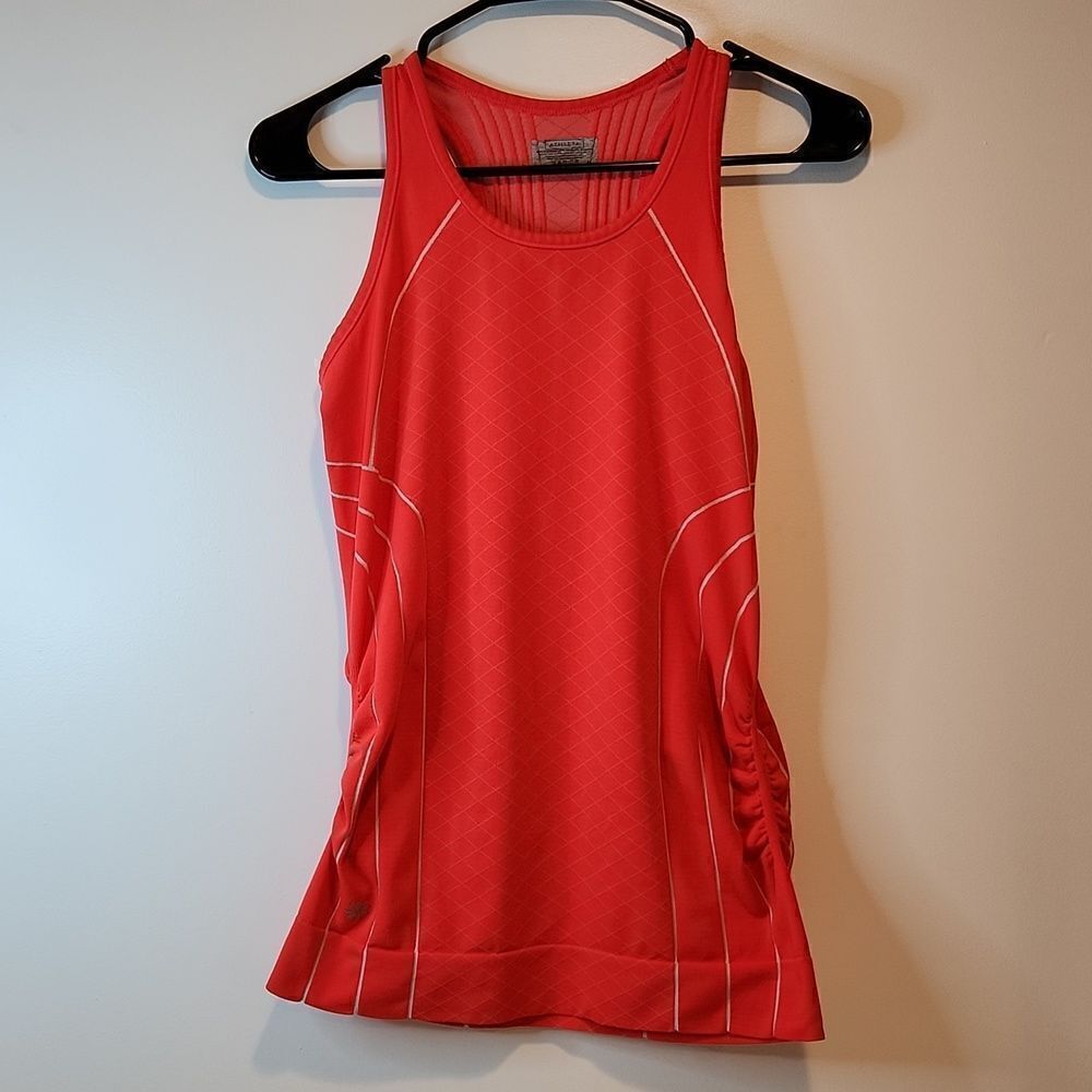 Athleta Tank Top Ruffled Sides Running Work Out Shirt Women's Sz Medium Pink EUC